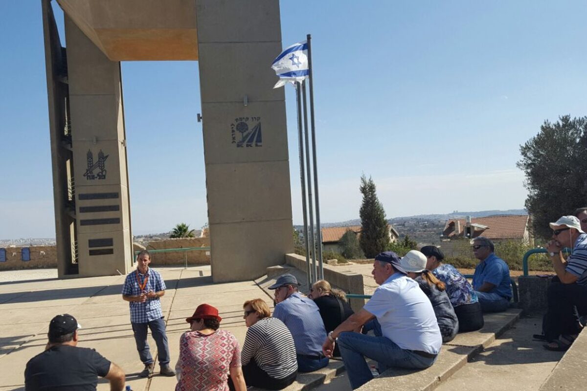 הדרך לירושלים — בעקבות סיפורי הפלמ"ח